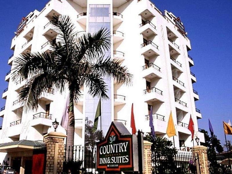 Country Inn & Suites Haridwār Exterior foto